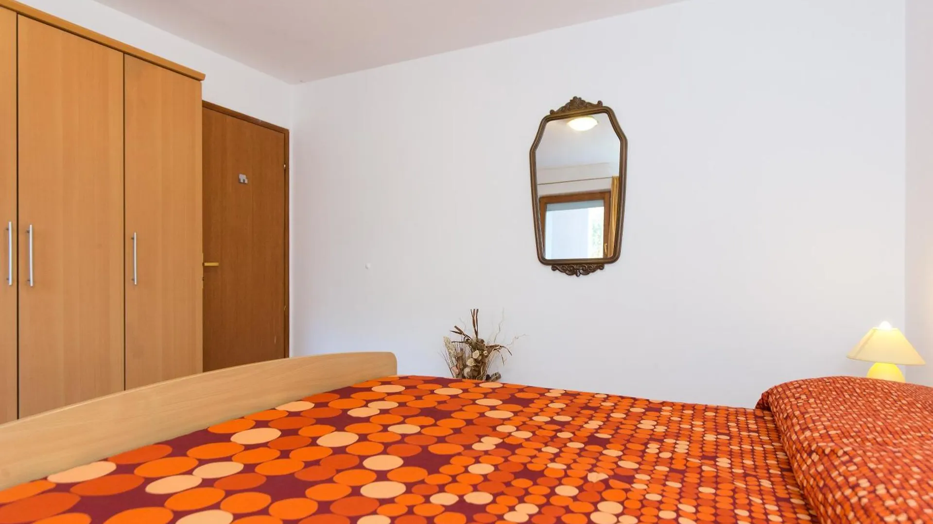 Neda Apartment Punat
