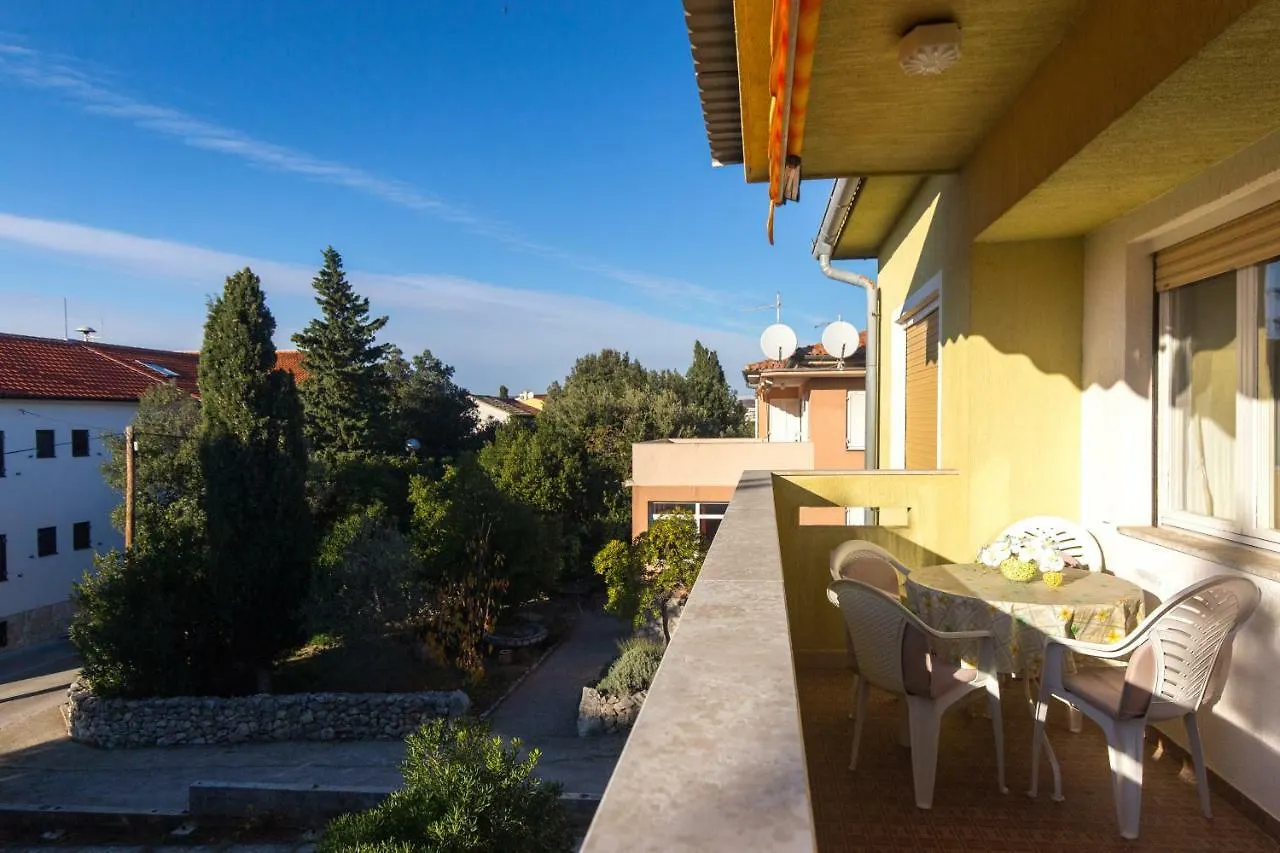 Neda Apartment Punat