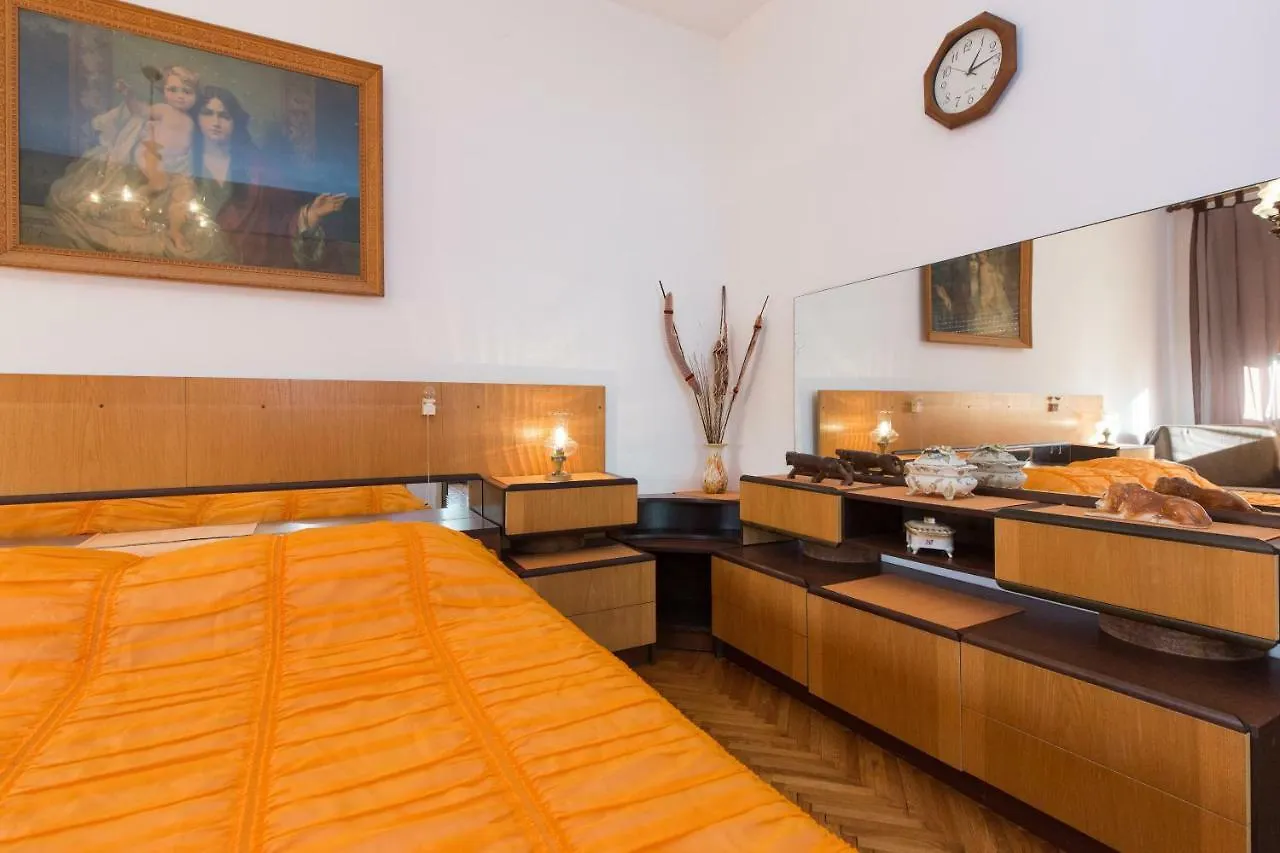 Neda Apartment Punat